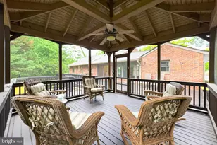 7614 Woodridge Cir, Alexandria, VA 22308 - Photo 49