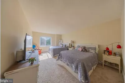 8370 Greensboro Drive #908, McLean, VA 22102 - Photo 7