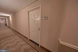 8370 Greensboro Dr, McLean, VA 22102 - Photo 11
