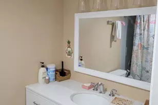 8370 Greensboro Dr, McLean, VA 22102 - Photo 11