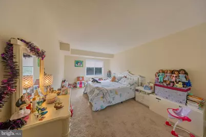 8370 Greensboro Drive #908, McLean, VA 22102 - Photo 9