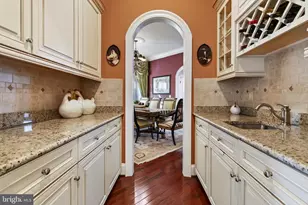8421 Falcone Pointe Way, Vienna, VA 22182 - Photo 13