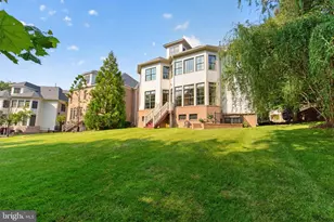 8421 Falcone Pointe Way, Vienna, VA 22182 - Photo 5