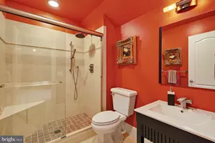 8421 Falcone Pointe Way, Vienna, VA 22182 - Photo 55