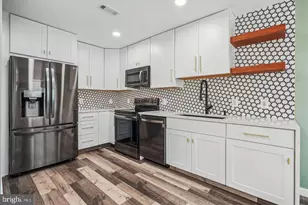 6010 Sunset Ridge Ct, Centreville, VA 20121 - Photo 9