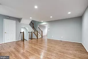 3827 Inverness Rd, Fairfax, VA 22033 - Photo 7