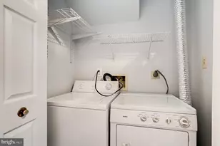 3827 Inverness Rd, Fairfax, VA 22033 - Photo 29