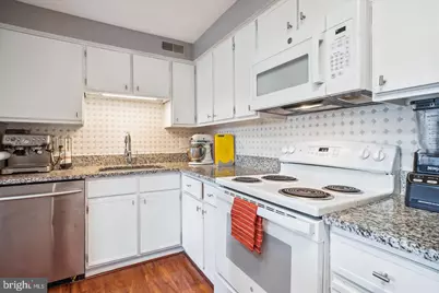 8384 Brockham Drive #29/84L, Alexandria, VA 22309 - Photo 11