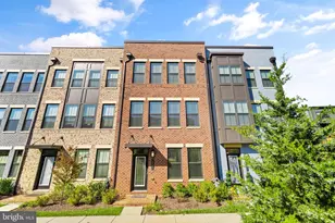 12973 Hattontown Square, Herndon, VA 20171 - Photo 1