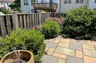 5453 New London Park Dr, Fairfax, VA 22032 - Photo 35