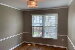 5453 New London Park Dr, Fairfax, VA 22032 - Photo 5