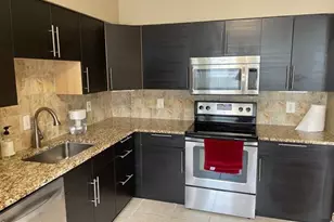5453 New London Park Dr, Fairfax, VA 22032 - Photo 11