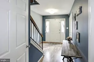 13915 Gunners Pl, Centreville, VA 20121 - Photo 3