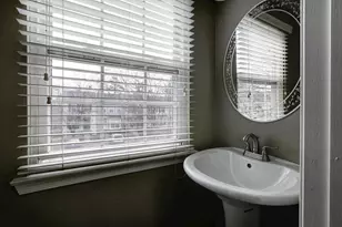 13915 Gunners Pl, Centreville, VA 20121 - Photo 25