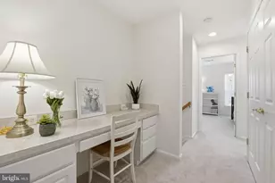 8656 Royal Worcester Ln, Fairfax, VA 22031 - Photo 27