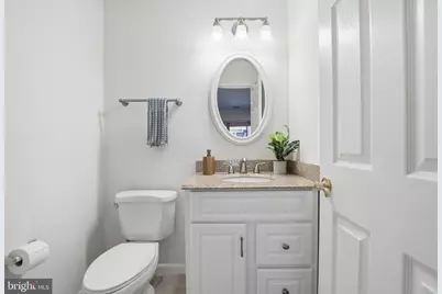 8656 Royal Worcester Lane, Fairfax, VA 22031 - Photo 39