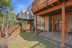 8656 Royal Worcester Ln, Fairfax, VA 22031 - Photo 43