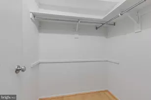 8360 Greensboro Dr, McLean, VA 22102 - Photo 25