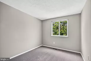 8315 Claremont Woods Dr, Alexandria, VA 22309 - Photo 31