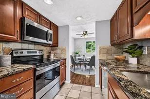 8315 Claremont Woods Dr, Alexandria, VA 22309 - Photo 9