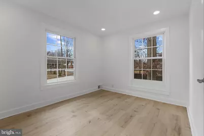 3284 Annandale Road, Falls Church, VA 22042 - Photo 13