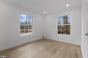 3284 Annandale Rd, Falls Church, VA 22042 - Photo 13