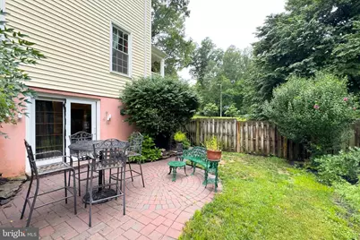 8402 Uxbridge Court, Springfield, VA 22151 - Photo 37