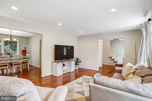 13378 Point Rider Ln, Herndon, VA 20171 - Photo 9