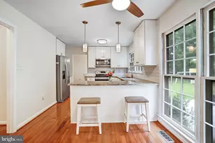 13378 Point Rider Ln, Herndon, VA 20171 - Photo 19