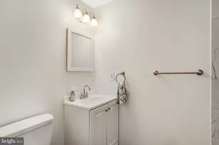 13378 Point Rider Ln, Herndon, VA 20171 - Photo 53