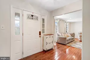 13378 Point Rider Ln, Herndon, VA 20171 - Photo 3