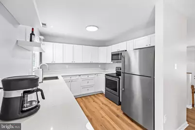 9948 Capperton Drive, Oakton, VA 22124 - Photo 7
