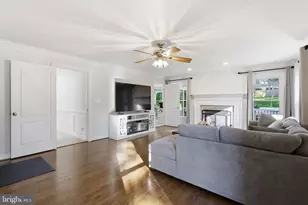 7421 Shreve Rd, Falls Church, VA 22043 - Photo 15