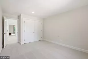 7421 Shreve Rd, Falls Church, VA 22043 - Photo 29