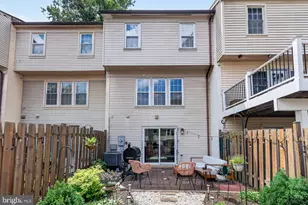 8618 Dellway Ln, Vienna, VA 22180 - Photo 43