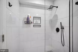 6924 Duke Dr, Alexandria, VA 22307 - Photo 31