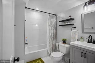 6924 Duke Dr, Alexandria, VA 22307 - Photo 35