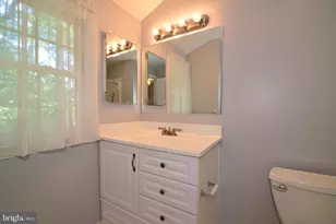 1317 Forestwood Dr, McLean, VA 22101 - Photo 21