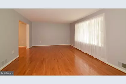 1317 Forestwood Drive, McLean, VA 22101 - Photo 29