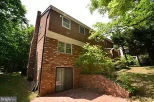 1317 Forestwood Dr, McLean, VA 22101 - Photo 5