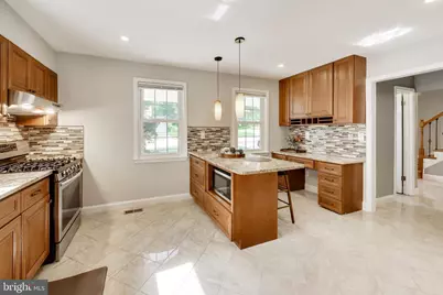 8825 Stark Road, Annandale, VA 22003 - Photo 15