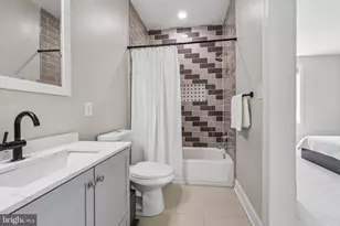 12304 Popes Head Rd, Fairfax, VA 22030 - Photo 41