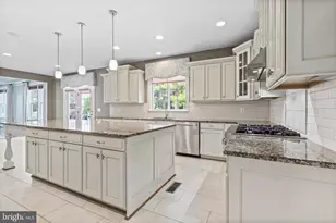 4561 Rona Pl, Fairfax, VA 22030 - Photo 27