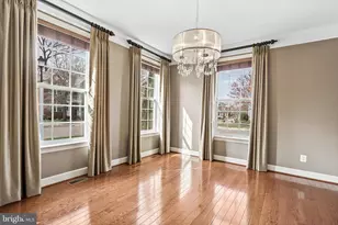 4561 Rona Pl, Fairfax, VA 22030 - Photo 11