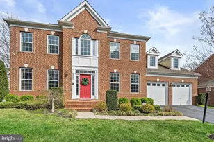 4561 Rona Pl, Fairfax, VA 22030 - Photo 1