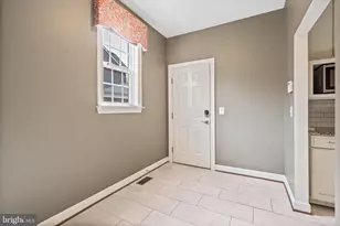 4561 Rona Pl, Fairfax, VA 22030 - Photo 33