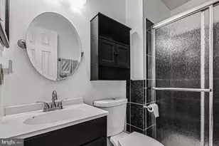 3738 Broomsedge Ct, Fairfax, VA 22033 - Photo 15