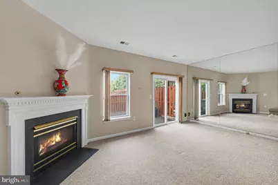 14651 Seasons Drive, Centreville, VA 20120 - Photo 13