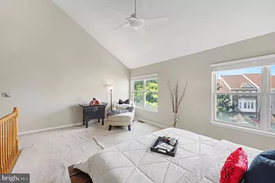 14651 Seasons Drive, Centreville, VA 20120 - Photo 23
