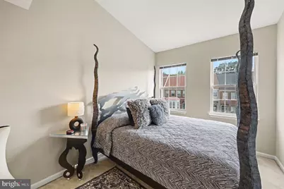 14651 Seasons Drive, Centreville, VA 20120 - Photo 21